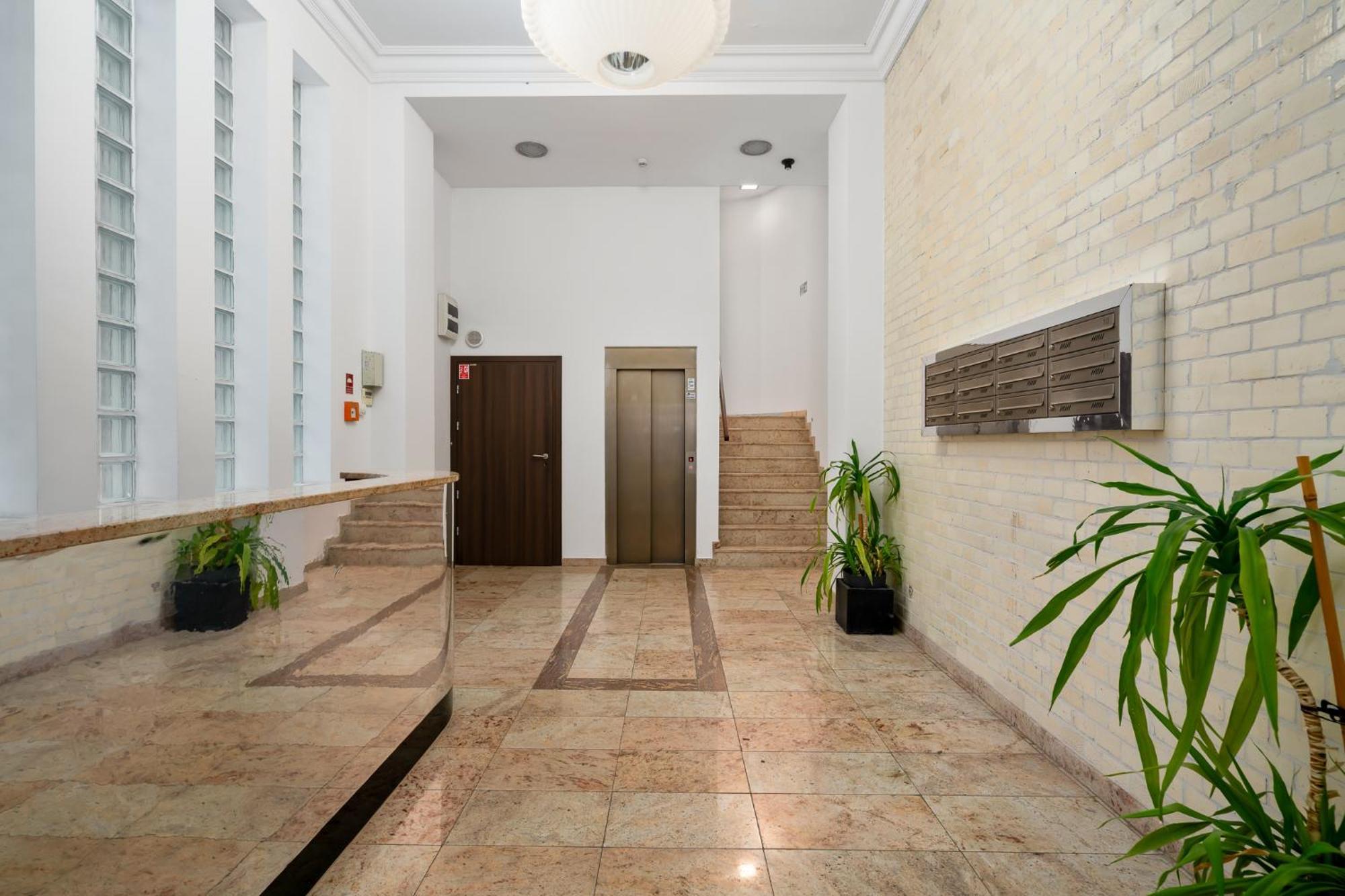 Golden Market Square - 3Rooms, 90M2 Of Comfort & Quiet - As Home Apartamenty R502 فروتسواف المظهر الخارجي الصورة